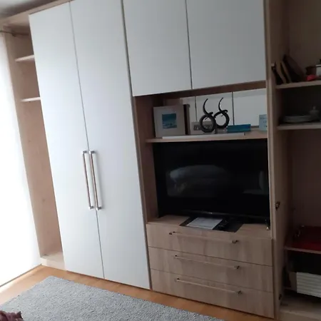 Casa Sol-rural Near Linz Apartment *